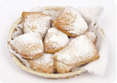 Tortelli dolci con ripieno di prugne o cioccolato
