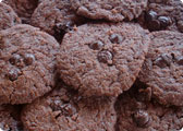 Biscottini con cioccolato al latte